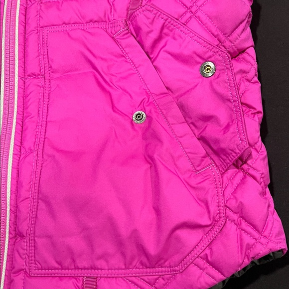 IVIVVA DOUBLE SIDE GIRLS Vibrant Pink Quilted Vest NWOT - Picture 4 of 13